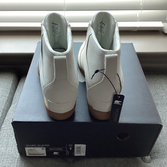 SOREL Out N About Wedge Bootie (Women) 9M - Picture 4 of 9